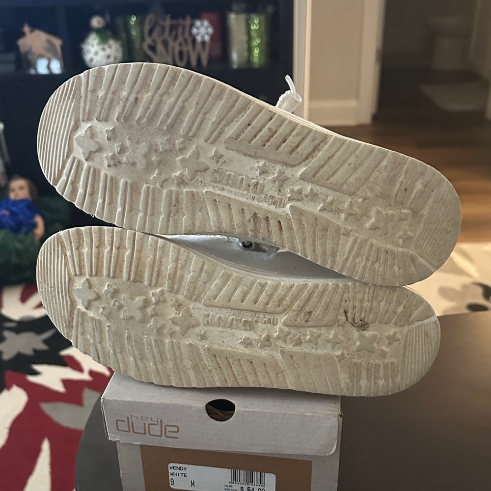 Hey Dude Off-White Casual Loafers - Picture 7 of 8